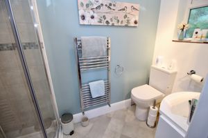 En-Suite- click for photo gallery